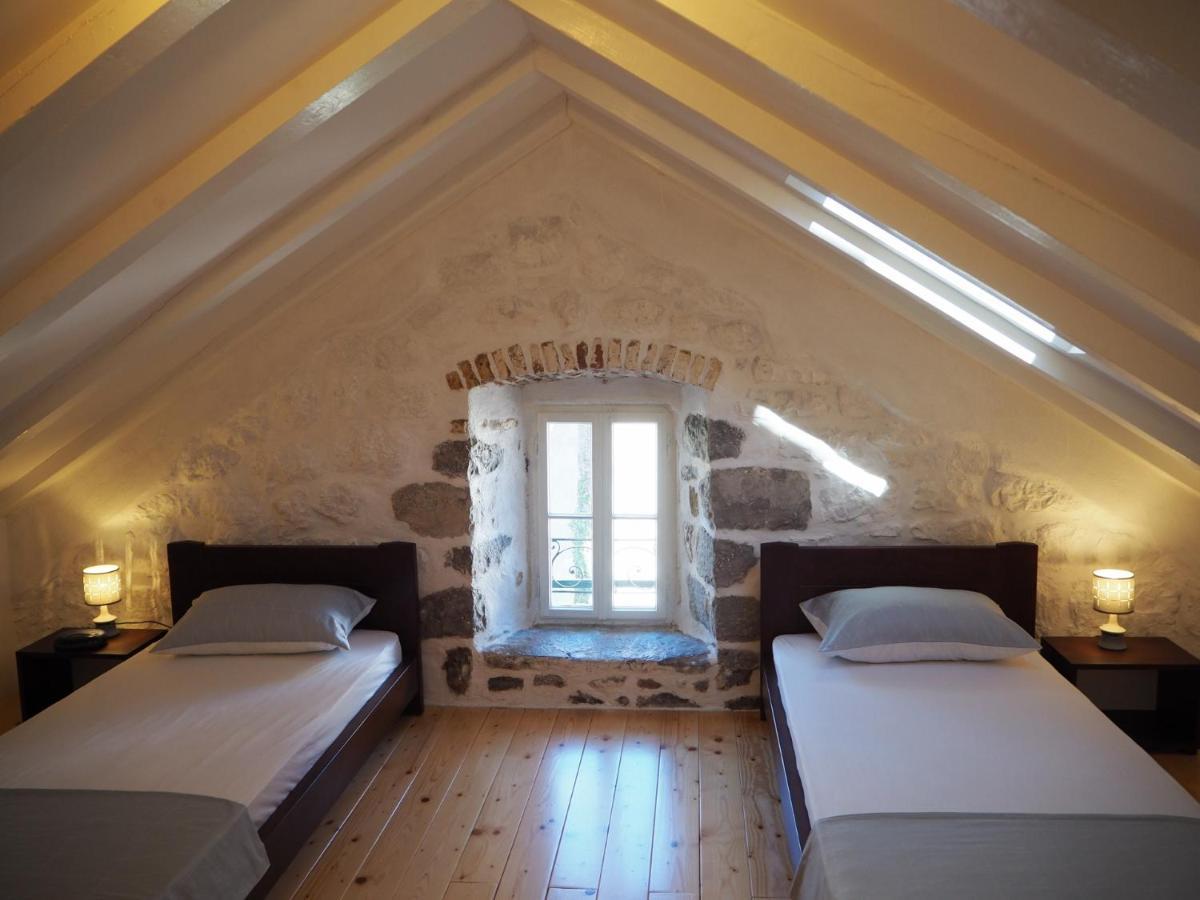 Romantic Stone House By The Sea **** كوتور المظهر الخارجي الصورة