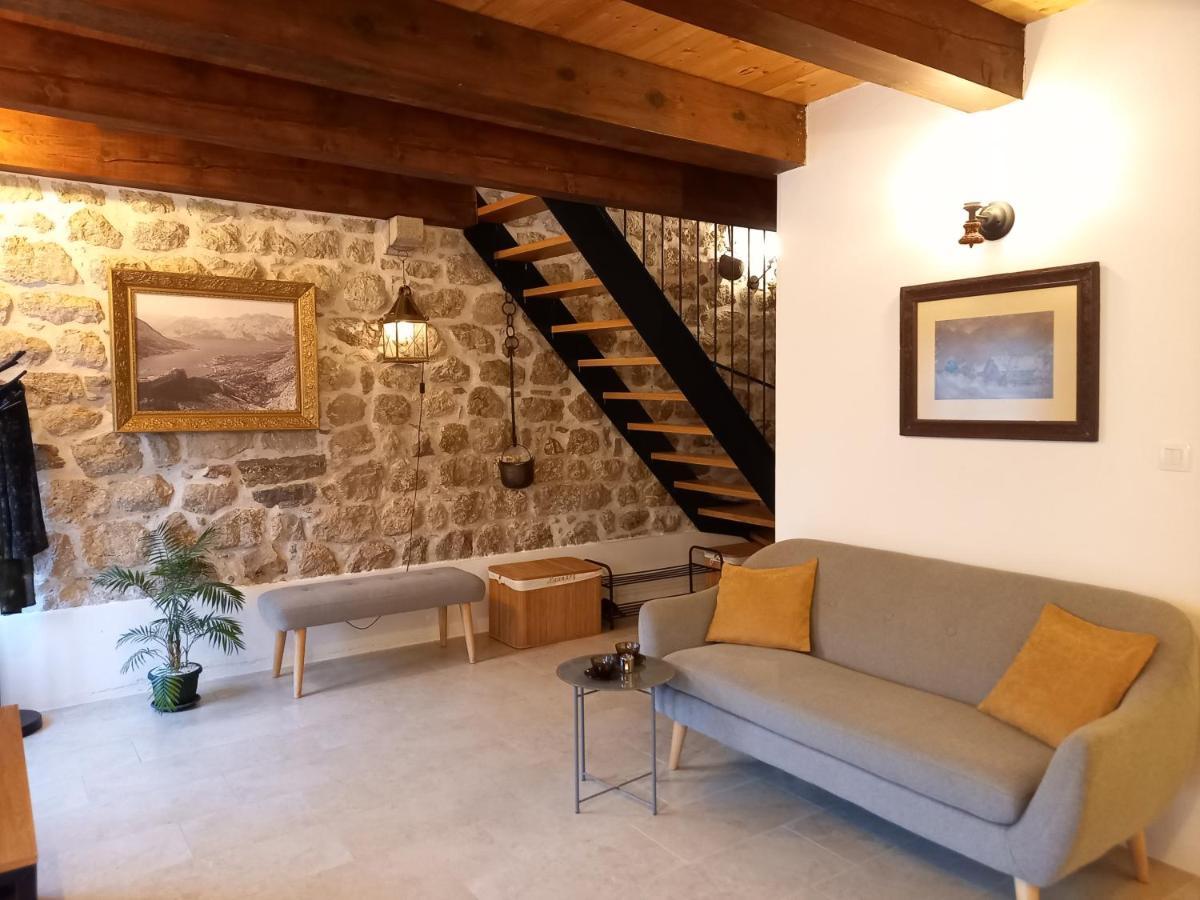 Romantic Stone House By The Sea **** كوتور المظهر الخارجي الصورة