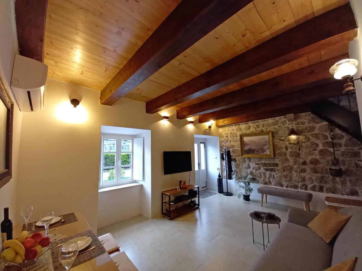 Romantic Stone House By The Sea **** كوتور المظهر الخارجي الصورة